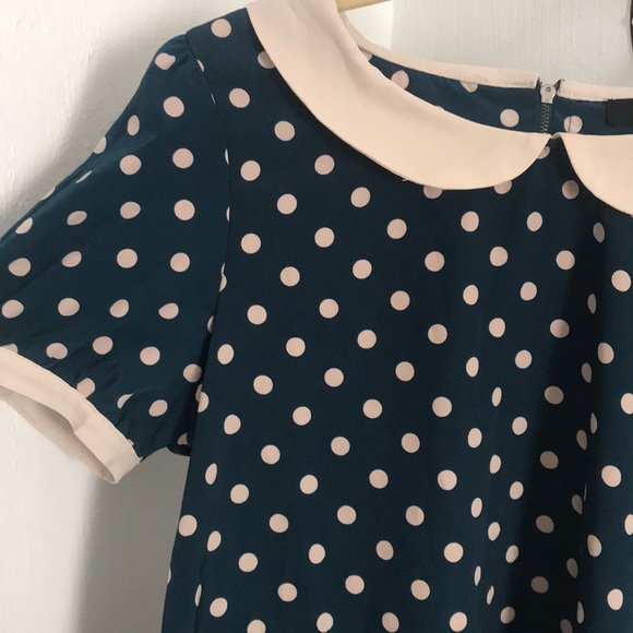 collar blouse - Picture 2 of 3